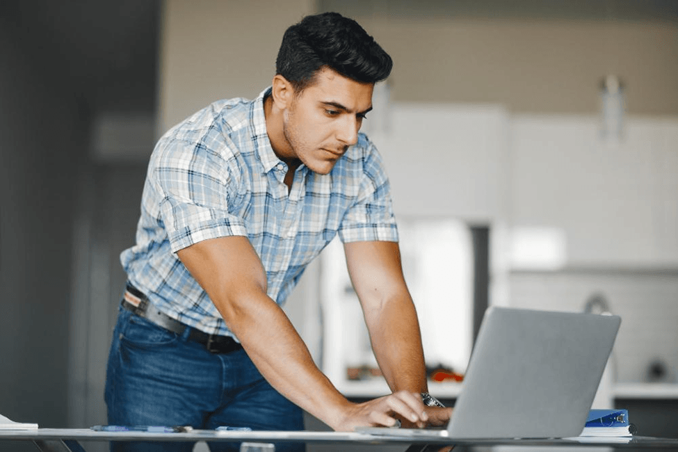 Tools and Insights to Start Your E-Commerce Business